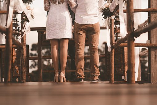 女生线上交友有安全保障吗？遇上想遇称需全方位考量